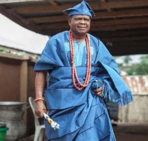 Kola Oyewo Biography